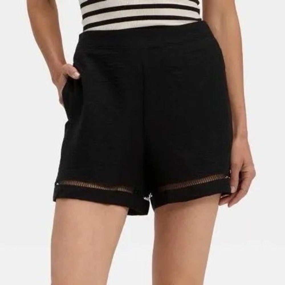 A New Day Womens High-Rise Ladder Stitch Trim Shorts Black Size L NWT